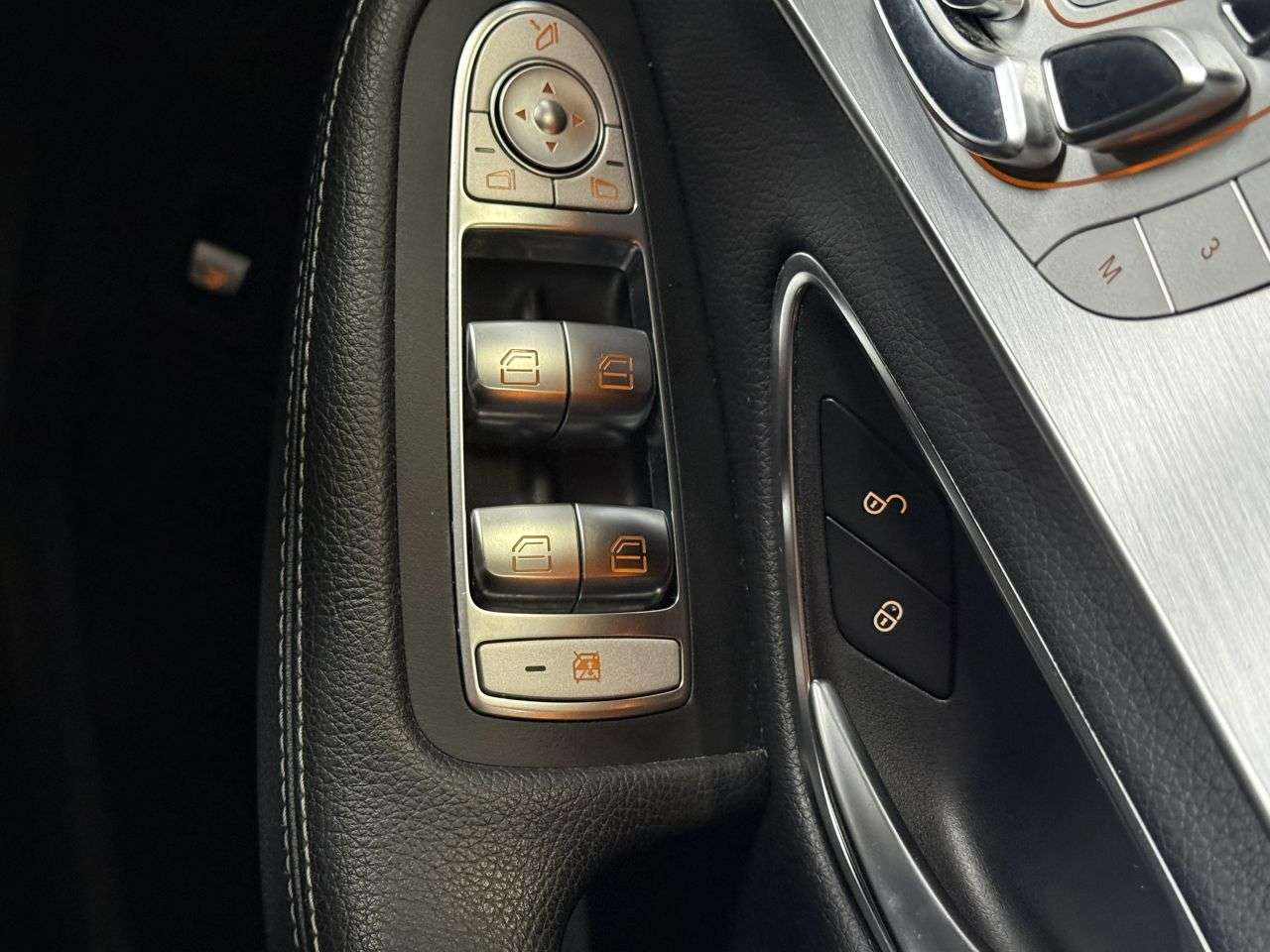 2016 MERCEDES-BENZ C CLASS 2016 MERCEDES-BENZ C CLASS