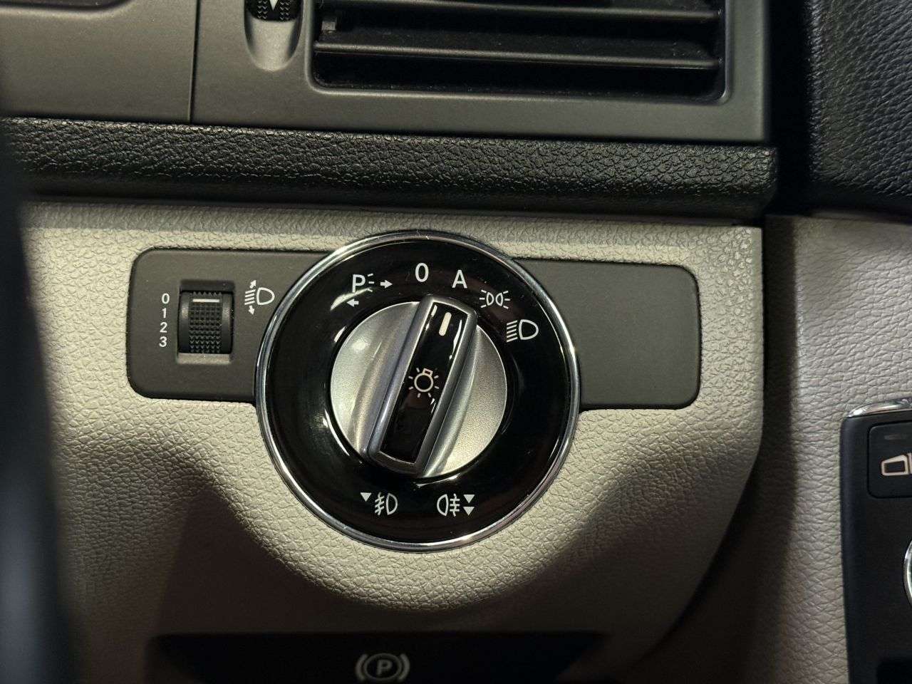2009 MERCEDES-BENZ C CLASS 2009 MERCEDES-BENZ C CLASS