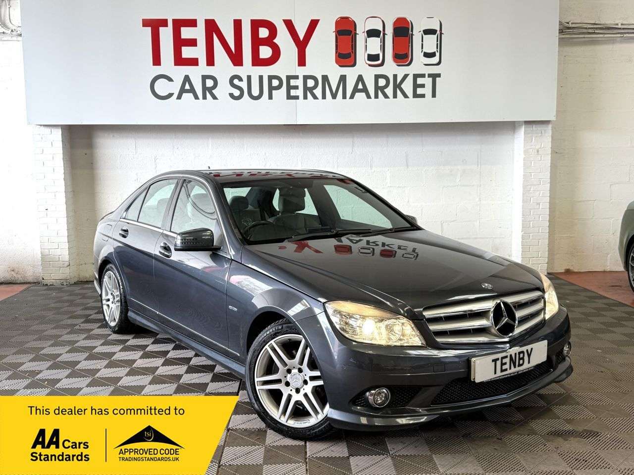 A 2009 MERCEDES-BENZ C CLASS 1.8 C250 BlueEfficiency Sport Saloon 4dr Petrol Auto Euro 5 (204 ps) 17"ALL A 2009 MERCEDES-BENZ C CLASS 1.8 C250 BlueEfficiency Sport Saloon 4dr Petrol Auto Euro 5 (204 ps) 17"ALL