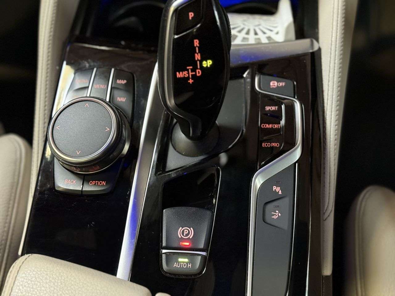 2018 BMW 6 SERIES GRAN TURISMO 2018 BMW 6 SERIES GRAN TURISMO