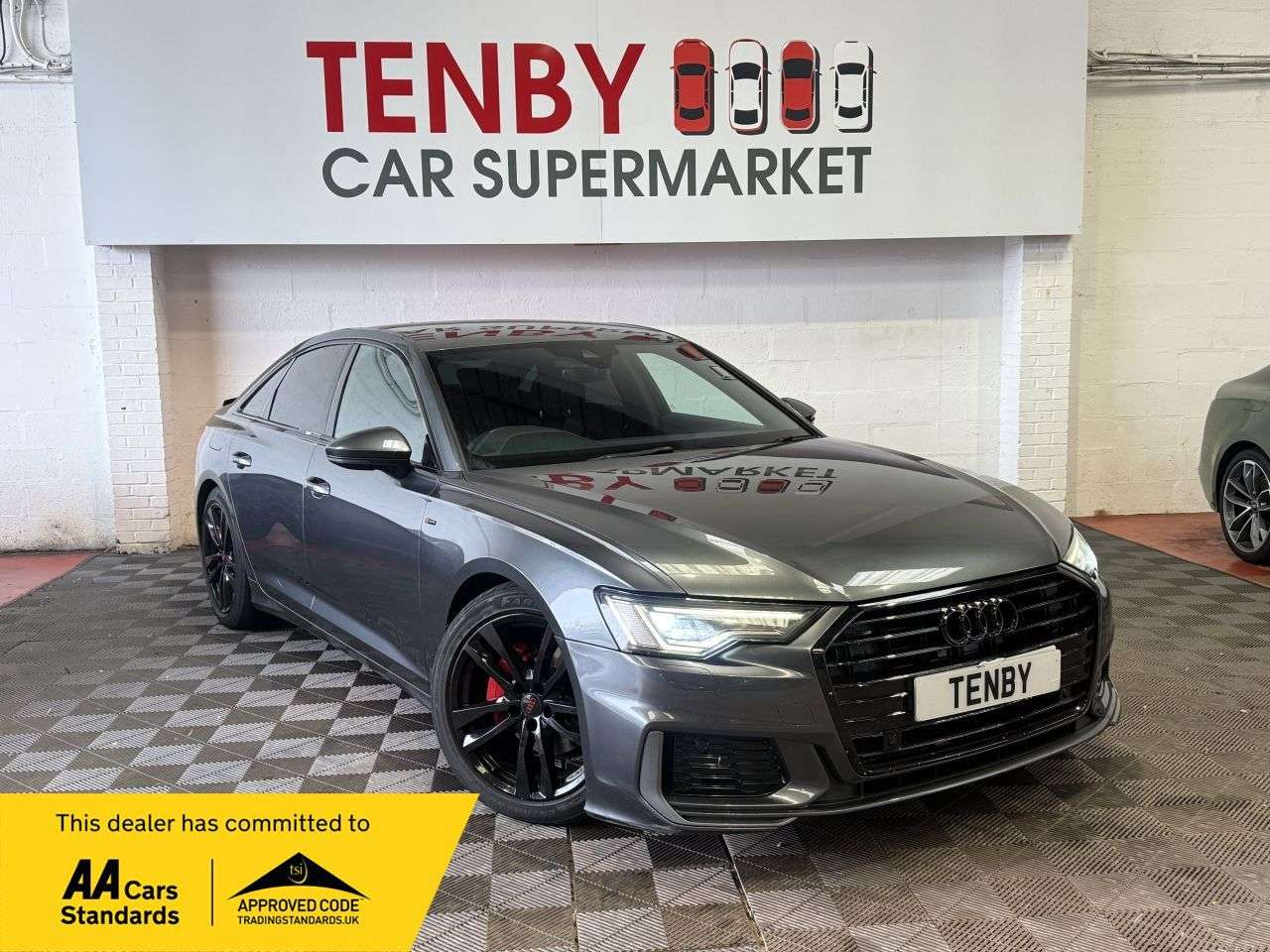 A 2019 AUDI A6 SALOON 2.0 TDI 40 S line Saloon 4dr Diesel S Tronic Euro 6 (s/s) (204 ps) FHTD SEA A 2019 AUDI A6 SALOON 2.0 TDI 40 S line Saloon 4dr Diesel S Tronic Euro 6 (s/s) (204 ps) FHTD SEA