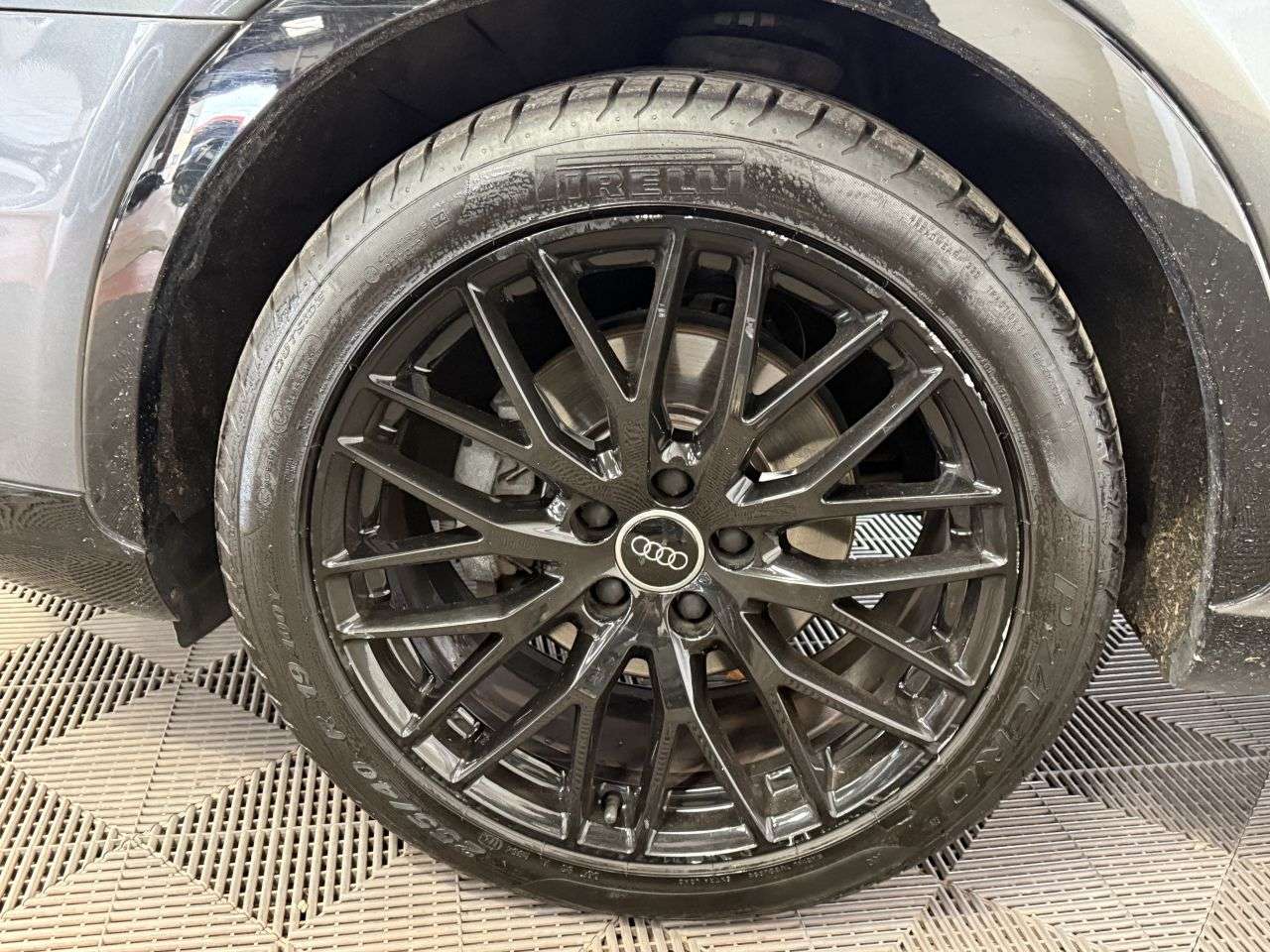 2018 AUDI Q3 2018 AUDI Q3
