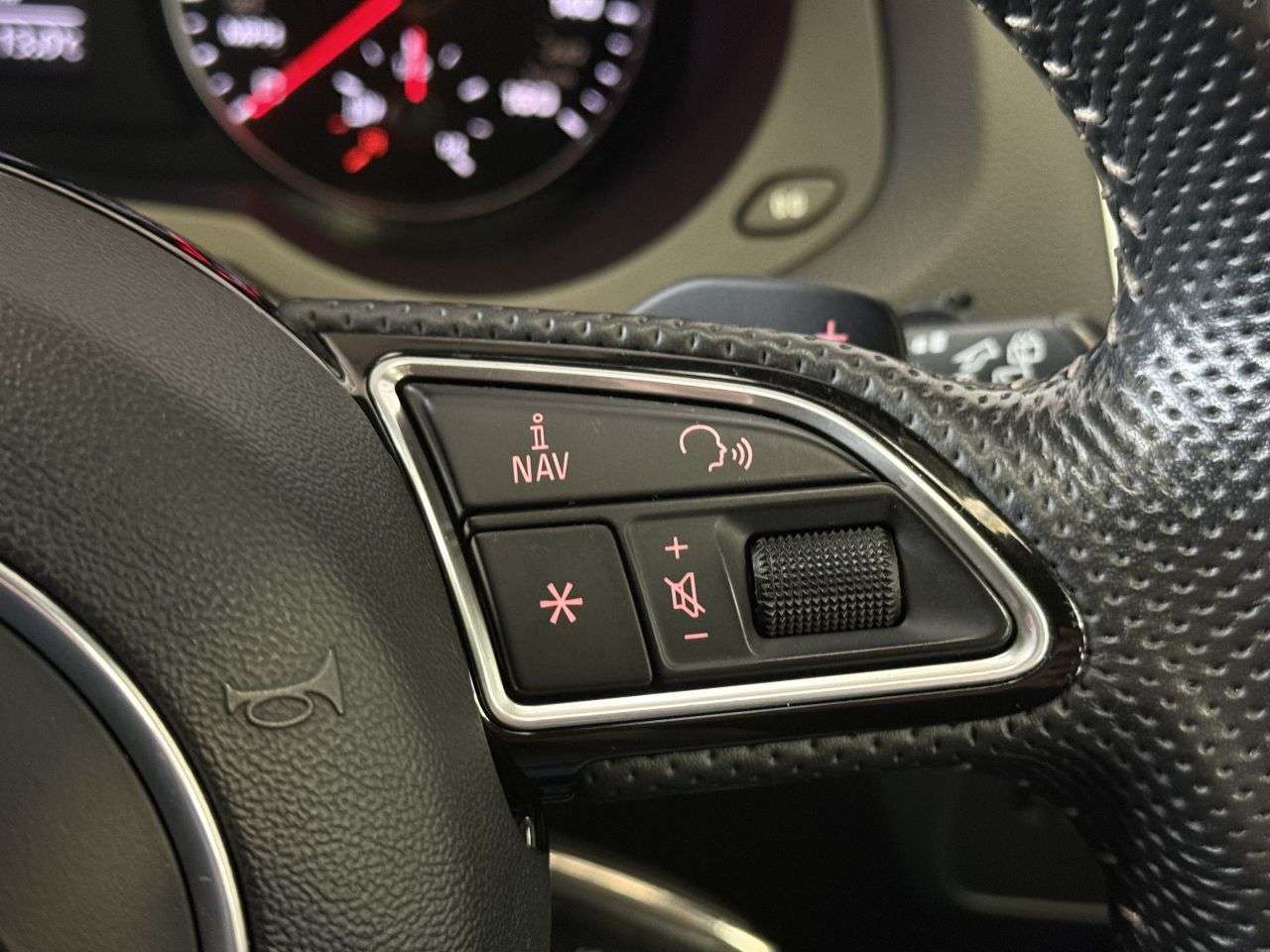 2018 AUDI Q3 2018 AUDI Q3