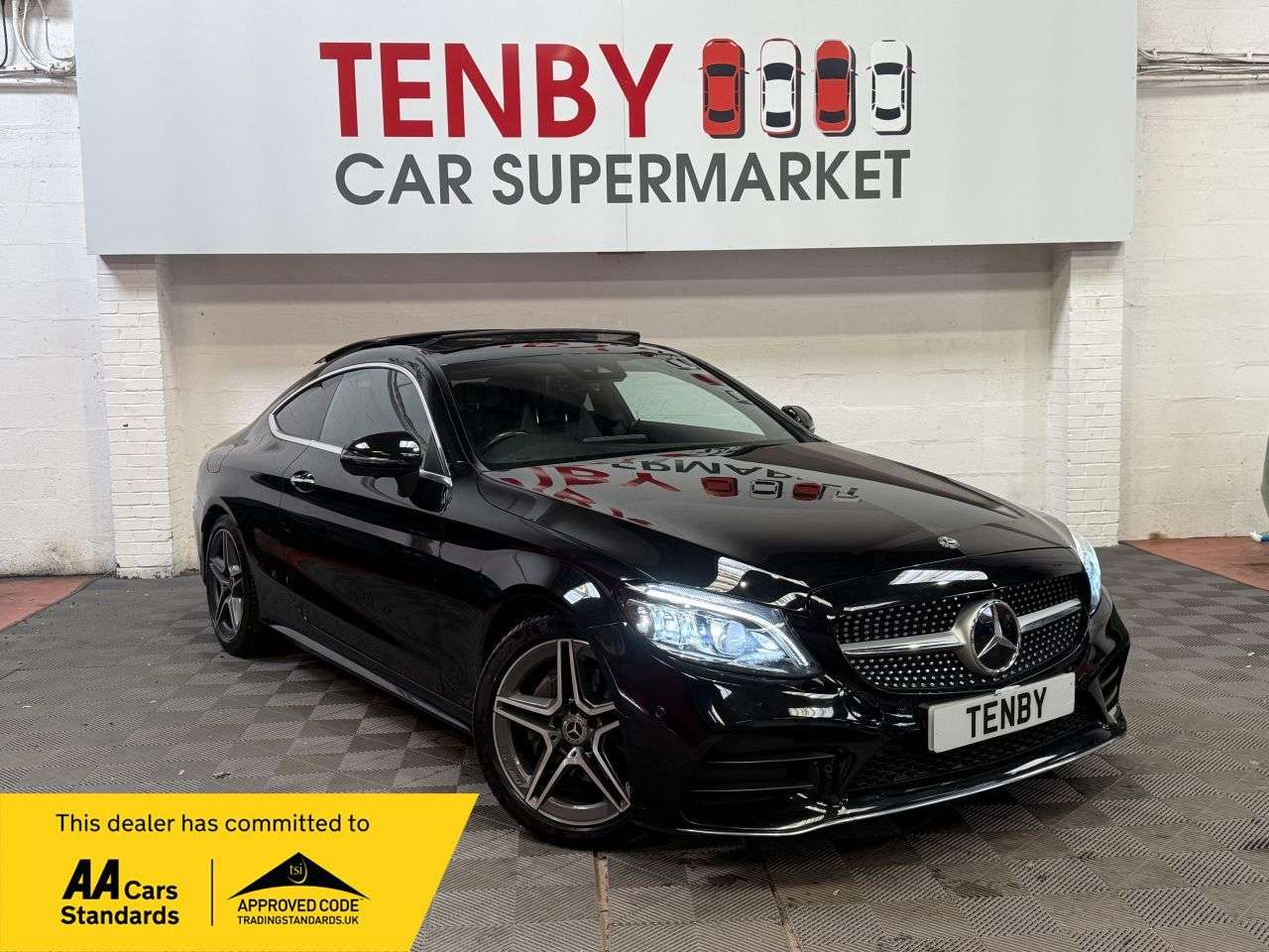 A 2020 MERCEDES-BENZ C CLASS 2.0 C220d AMG Line (Premium Plus) Coupe 2dr Diesel G-Tronic+ Euro 6 (s/s) ( A 2020 MERCEDES-BENZ C CLASS 2.0 C220d AMG Line (Premium Plus) Coupe 2dr Diesel G-Tronic+ Euro 6 (s/s) (