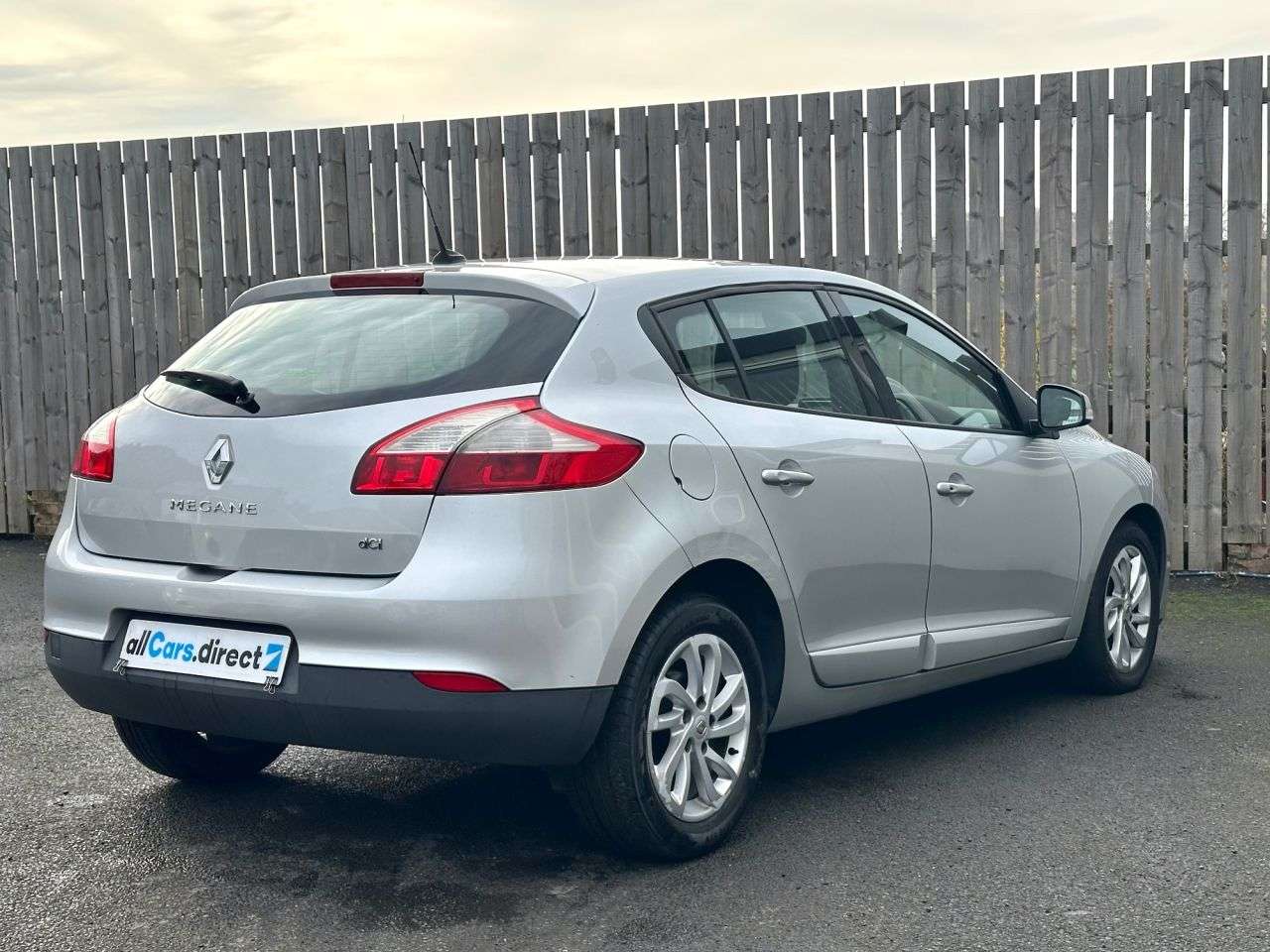 2014 RENAULT MEGANE 2014 RENAULT MEGANE