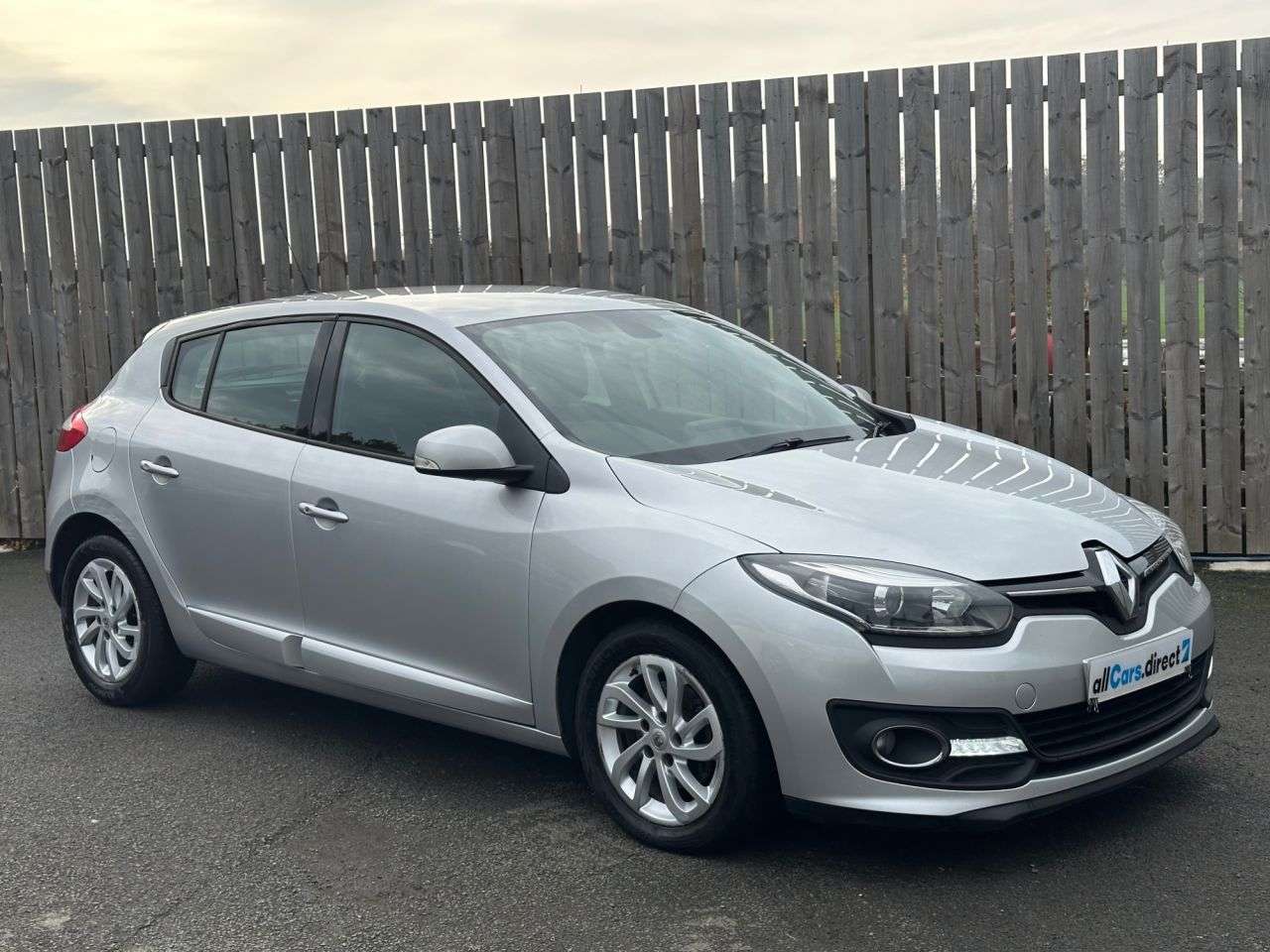 2014 RENAULT MEGANE 2014 RENAULT MEGANE