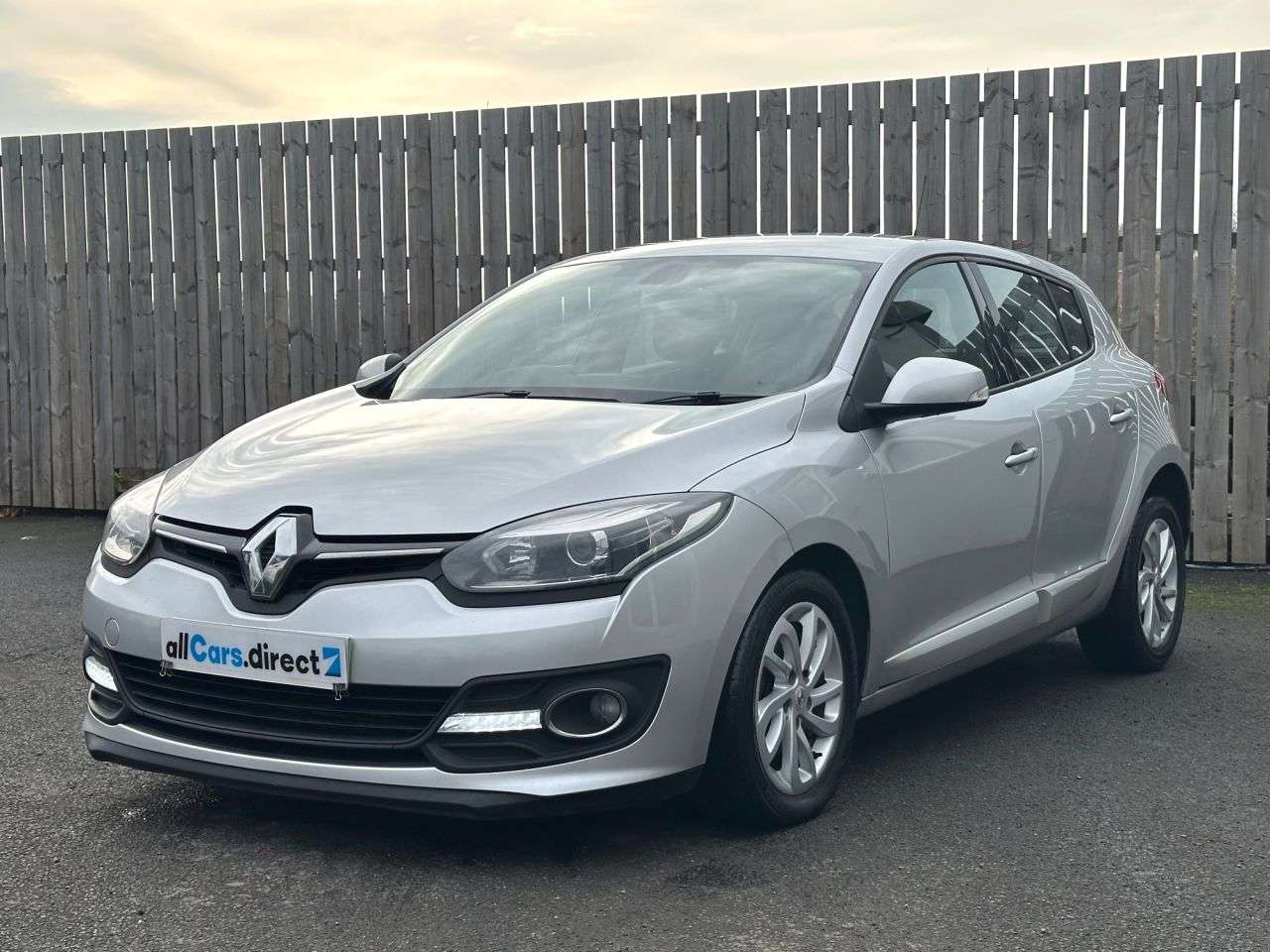 2014 RENAULT MEGANE 2014 RENAULT MEGANE