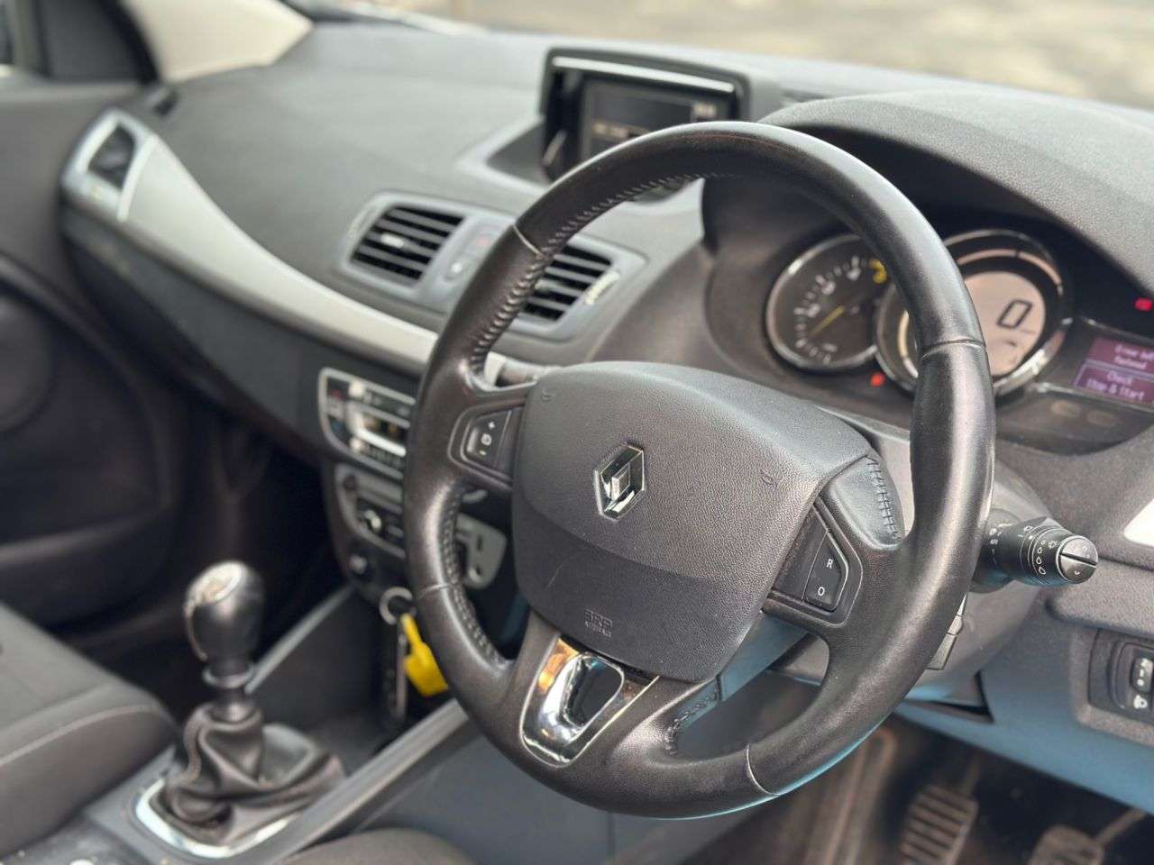 2014 RENAULT MEGANE 2014 RENAULT MEGANE