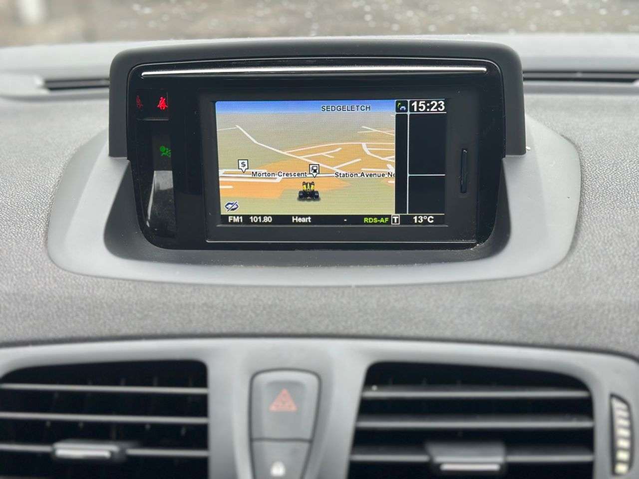 2014 RENAULT MEGANE 2014 RENAULT MEGANE