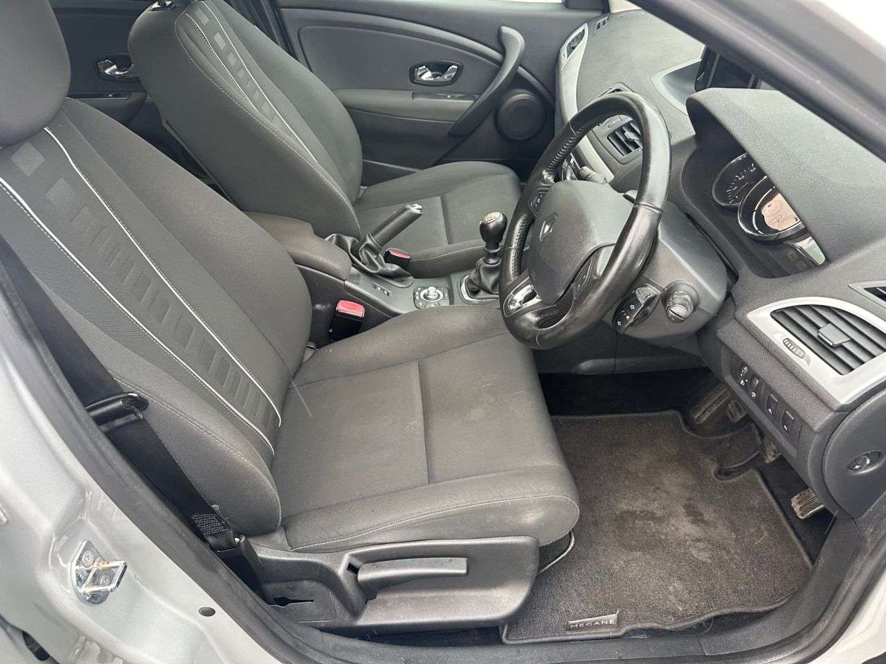 2014 RENAULT MEGANE 2014 RENAULT MEGANE