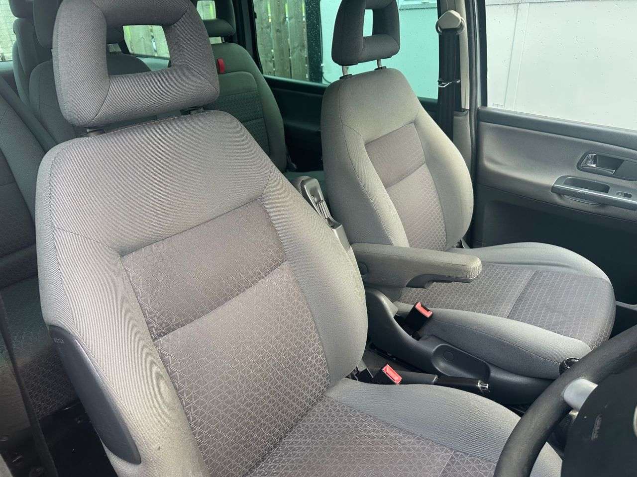 2004 FORD GALAXY 2004 FORD GALAXY