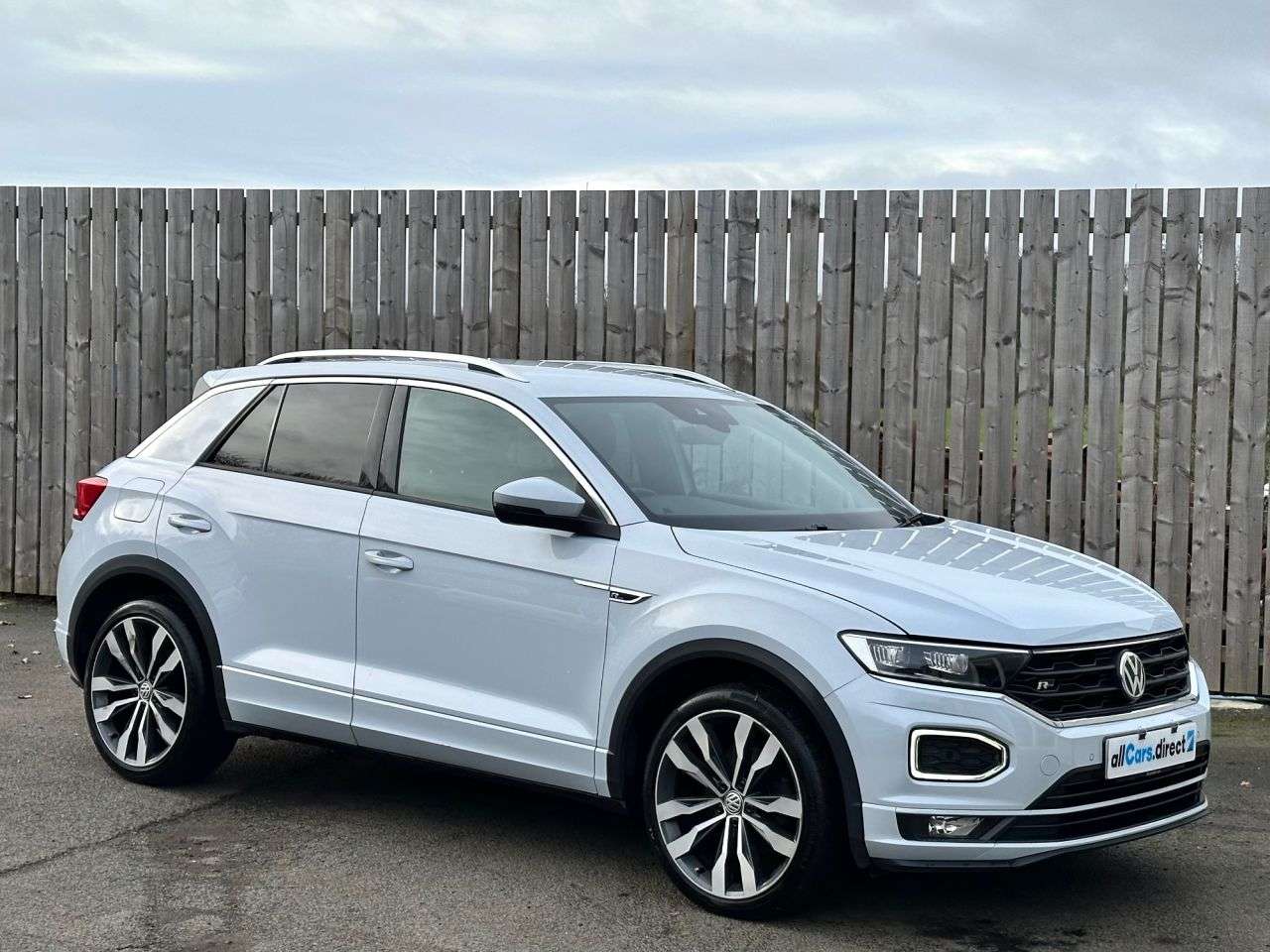A 2019 VOLKSWAGEN T-ROC 1.6 TDI R-Line VIRTUAL COCKPIT! A 2019 VOLKSWAGEN T-ROC 1.6 TDI R-Line VIRTUAL COCKPIT!
