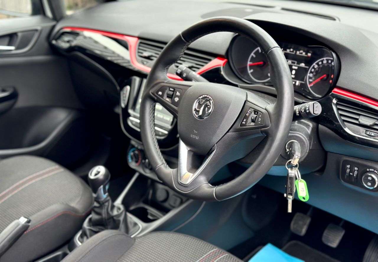 A 2019 VAUXHALL CORSA 1.4i ecoTEC Griffin FSH! APPLE CAR PLAY! A 2019 VAUXHALL CORSA 1.4i ecoTEC Griffin FSH! APPLE CAR PLAY!