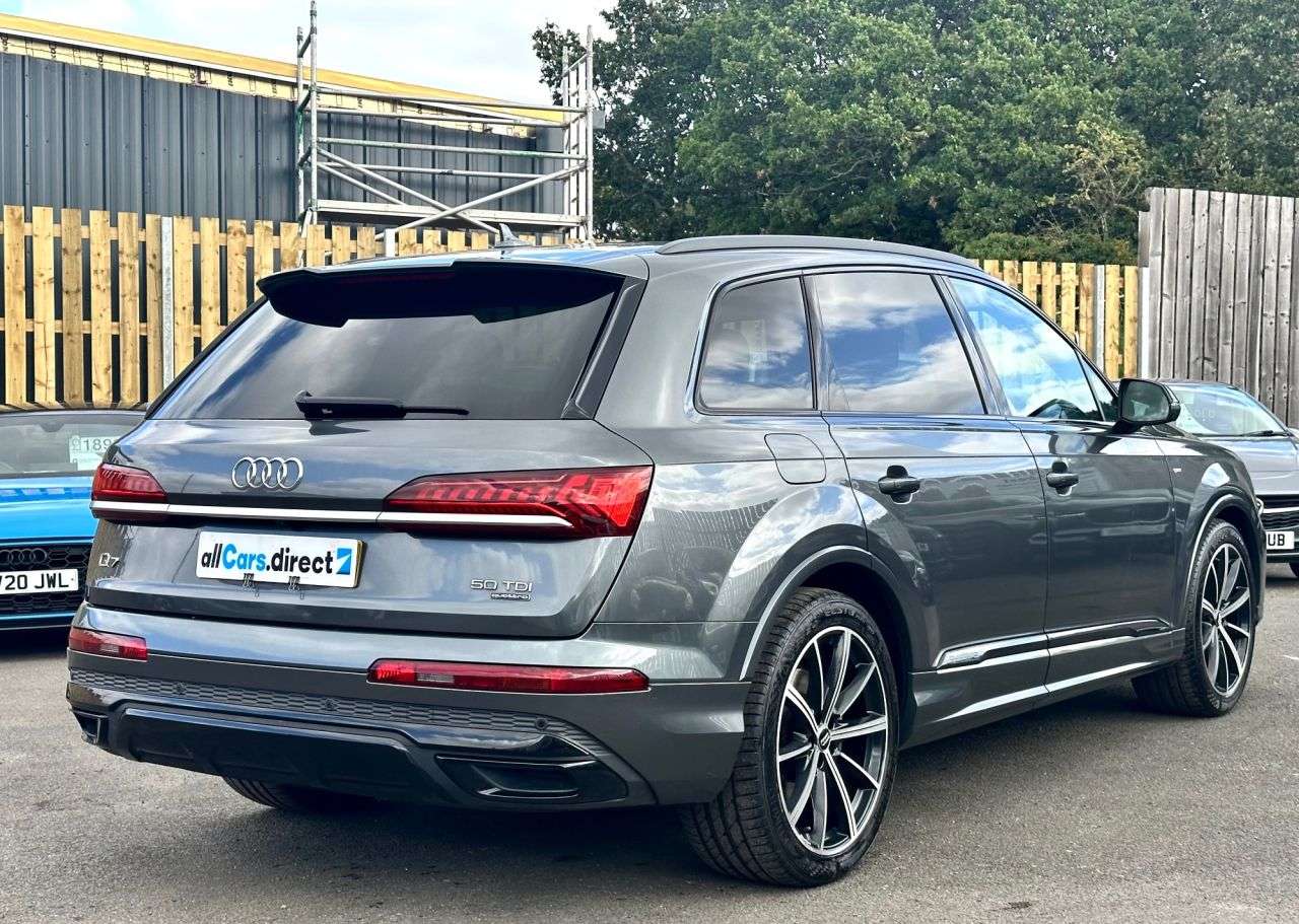 2020 AUDI Q7 2020 AUDI Q7