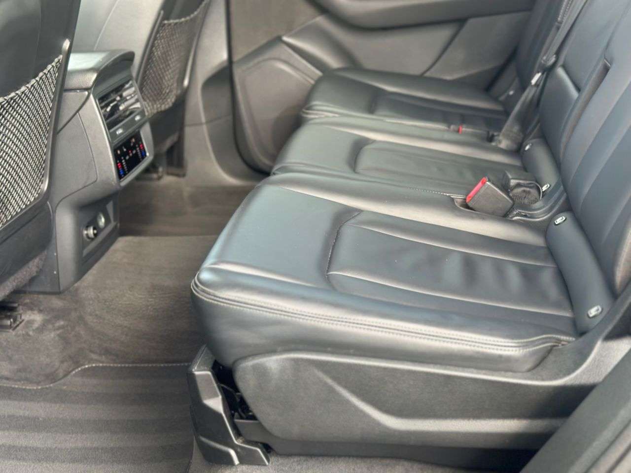2020 AUDI Q7 2020 AUDI Q7