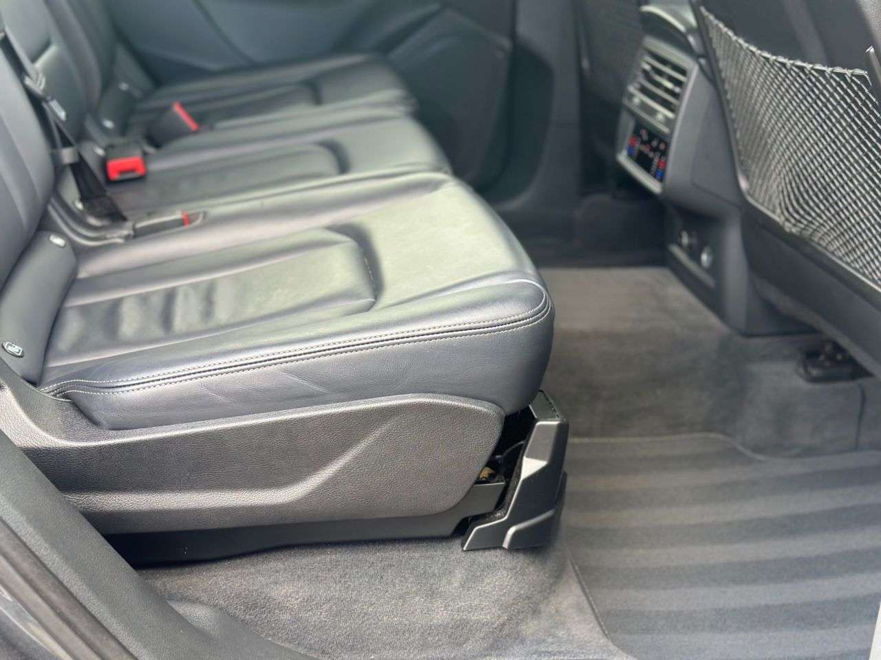 2020 AUDI Q7 2020 AUDI Q7