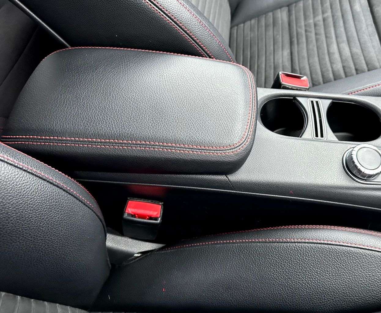 2017 MERCEDES-BENZ A-CLASS 2017 MERCEDES-BENZ A-CLASS