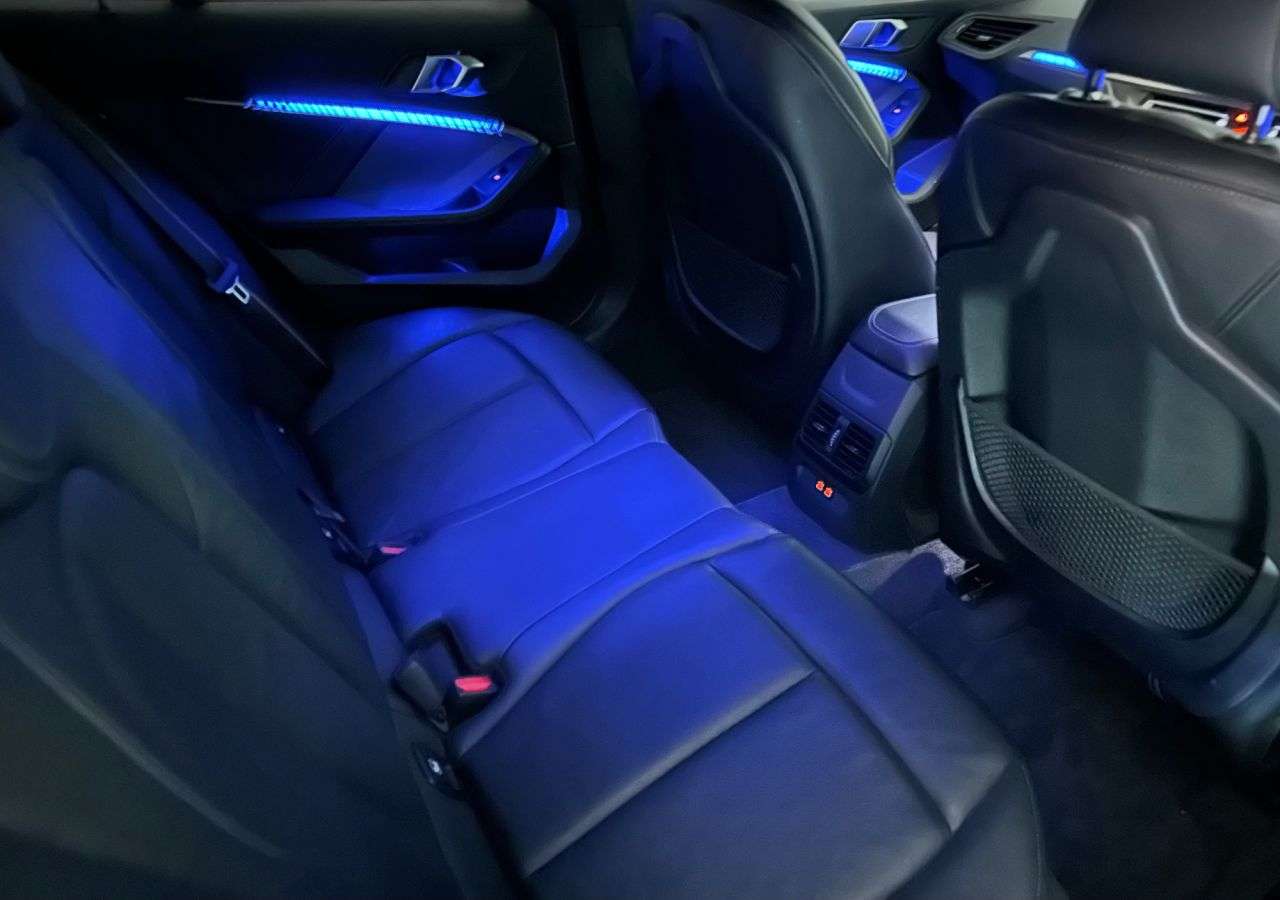 2021 BMW 1 SERIES 2021 BMW 1 SERIES