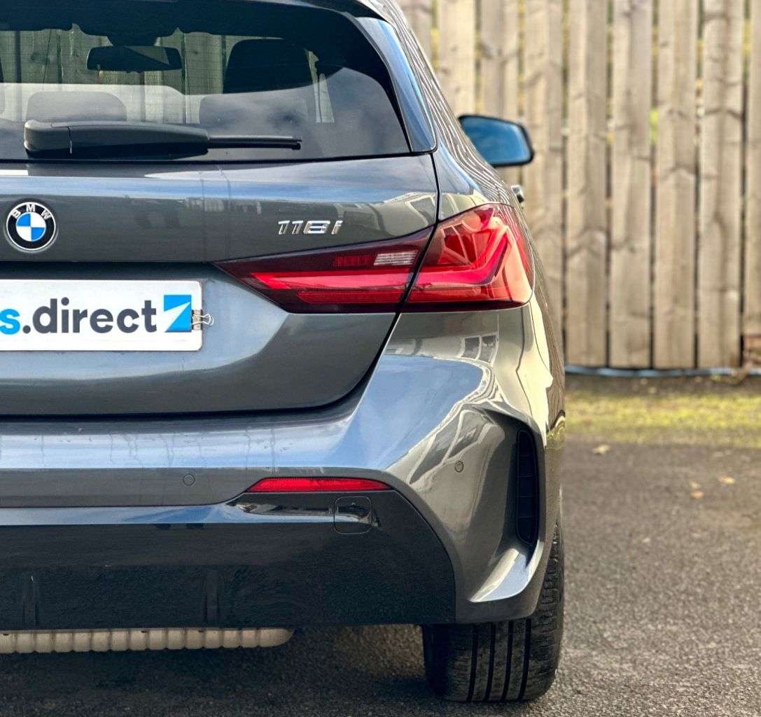 2021 BMW 1 SERIES 2021 BMW 1 SERIES