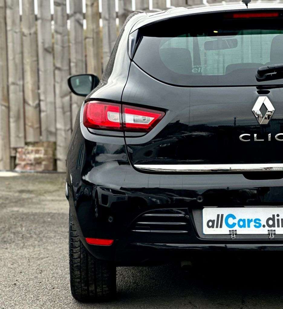 2019 RENAULT CLIO 2019 RENAULT CLIO
