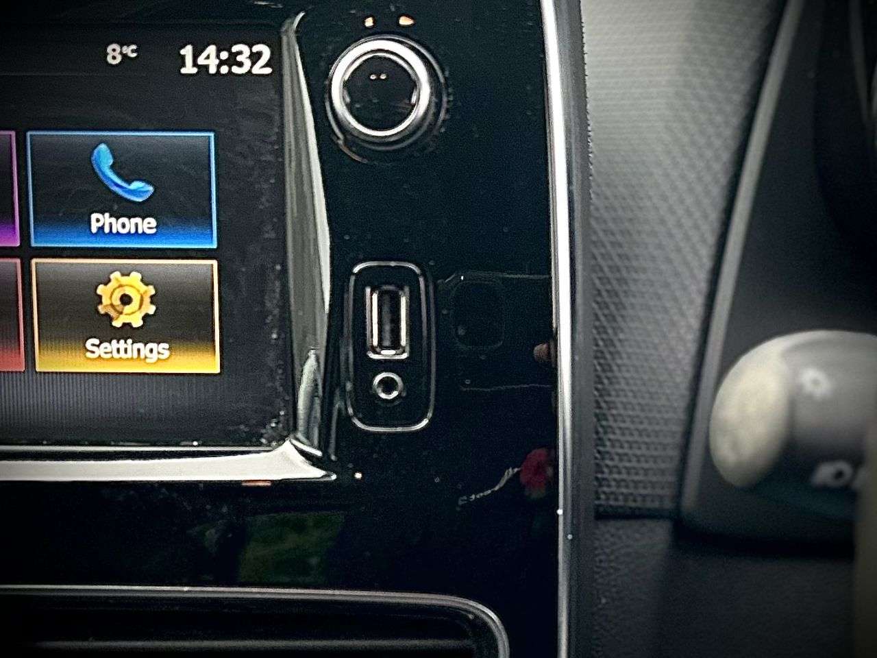 2019 RENAULT CLIO 2019 RENAULT CLIO