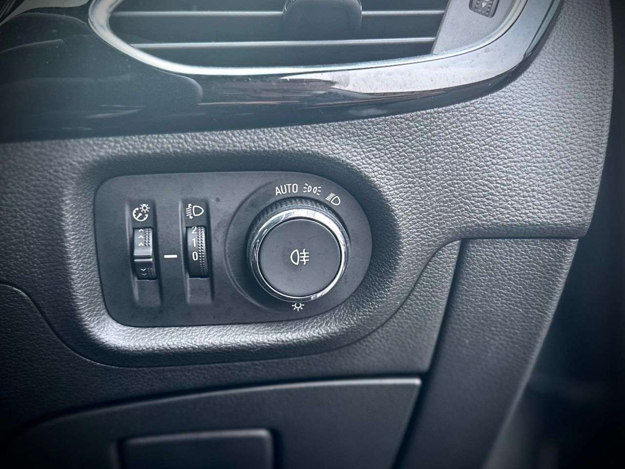 2019 VAUXHALL ASTRA 2019 VAUXHALL ASTRA