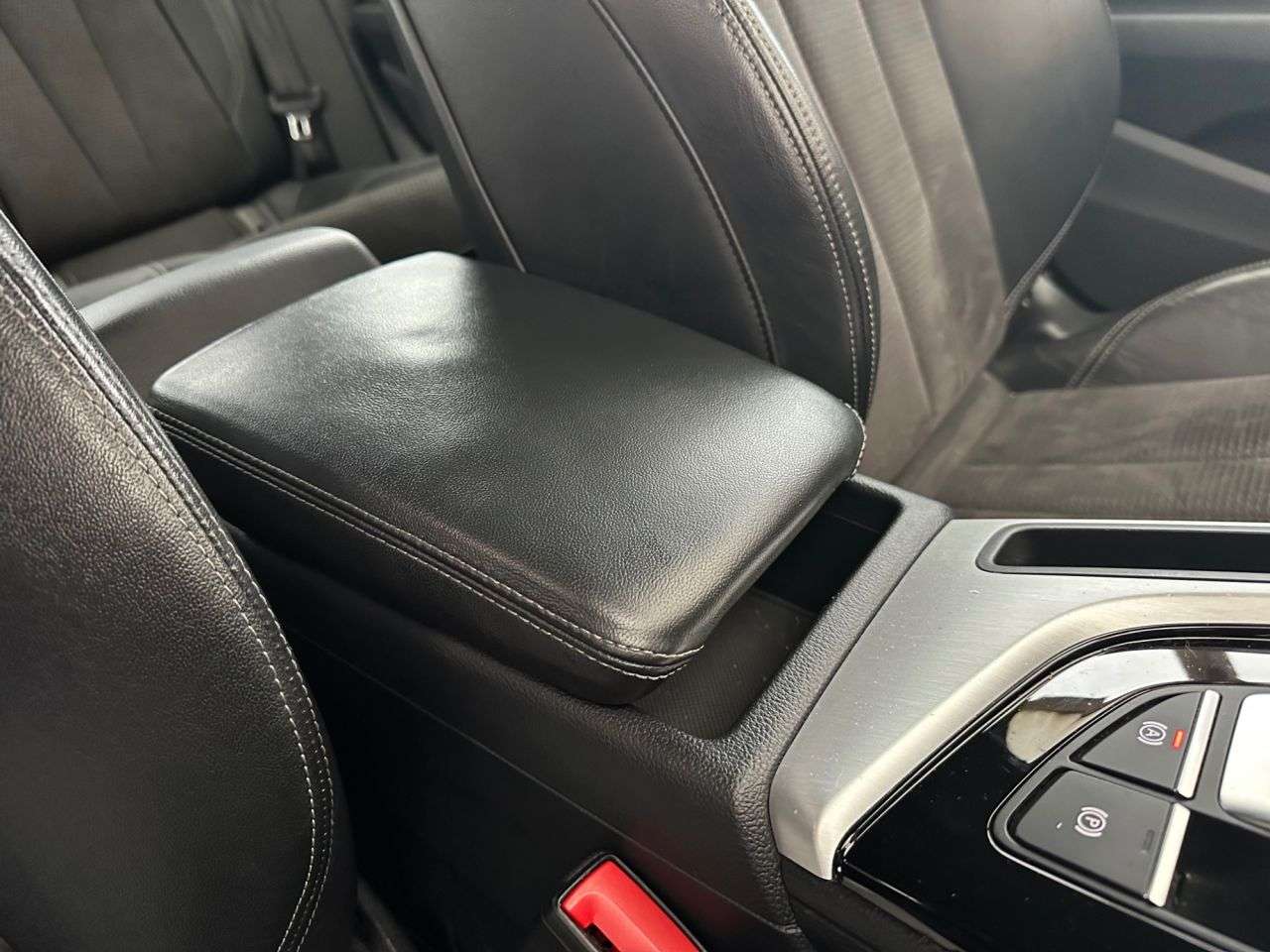 2020 AUDI A4 2020 AUDI A4