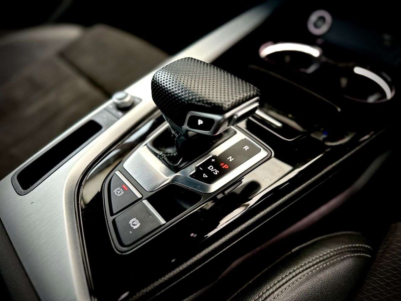 2020 AUDI A4 2020 AUDI A4