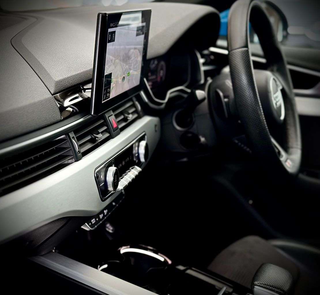 2020 AUDI A4 2020 AUDI A4