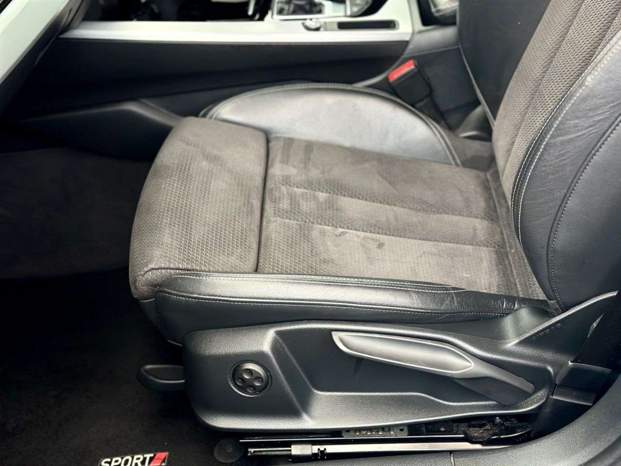 2020 AUDI A4 2020 AUDI A4