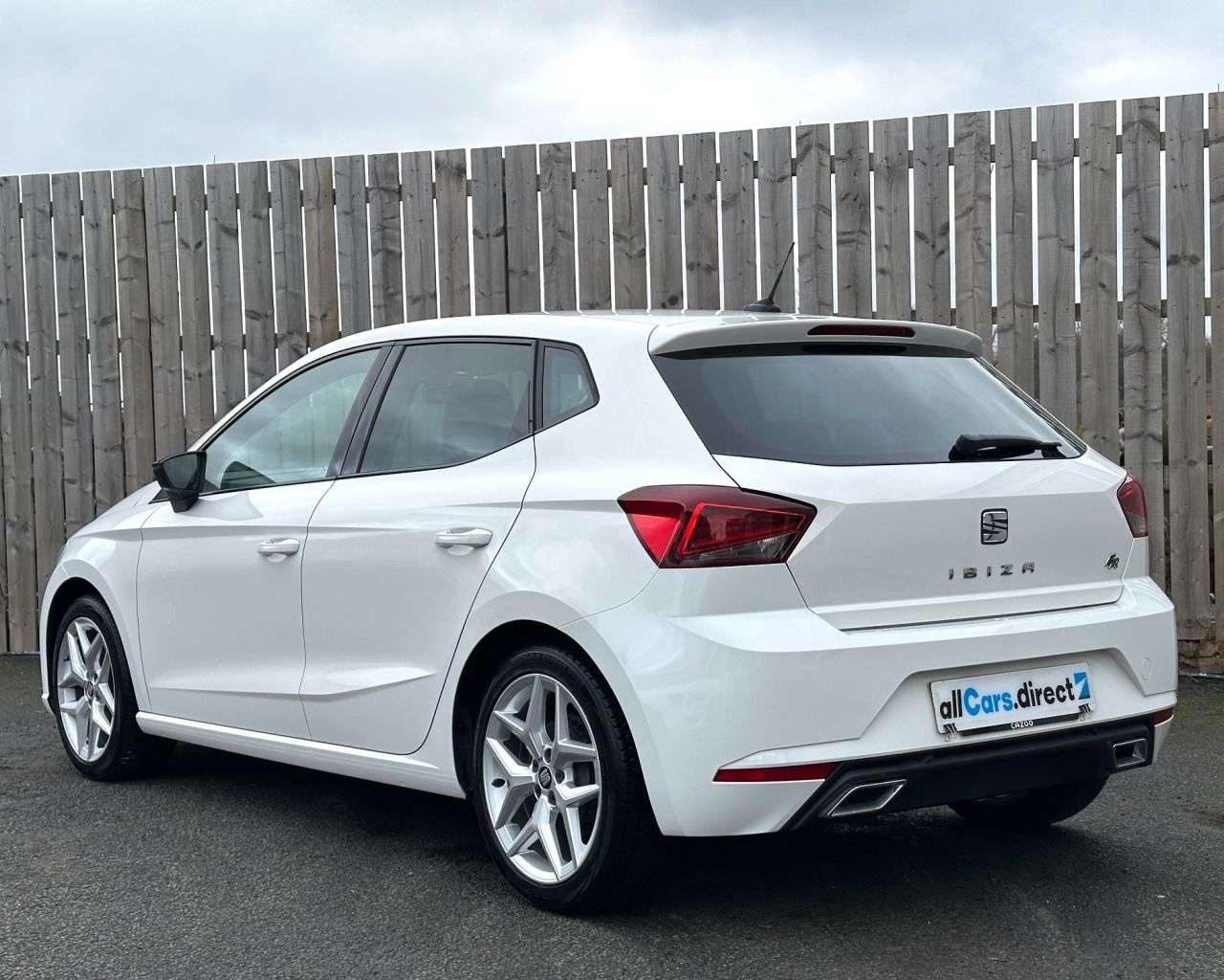 2017 SEAT IBIZA 2017 SEAT IBIZA