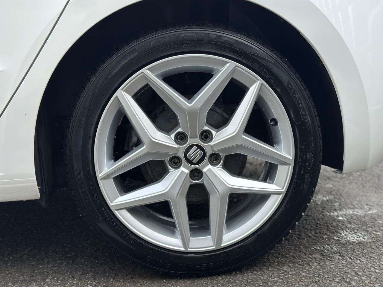 2017 SEAT IBIZA 2017 SEAT IBIZA