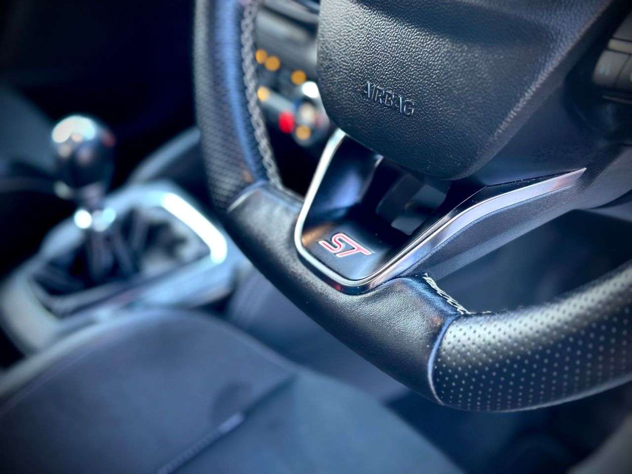 2022 FORD FOCUS 2022 FORD FOCUS