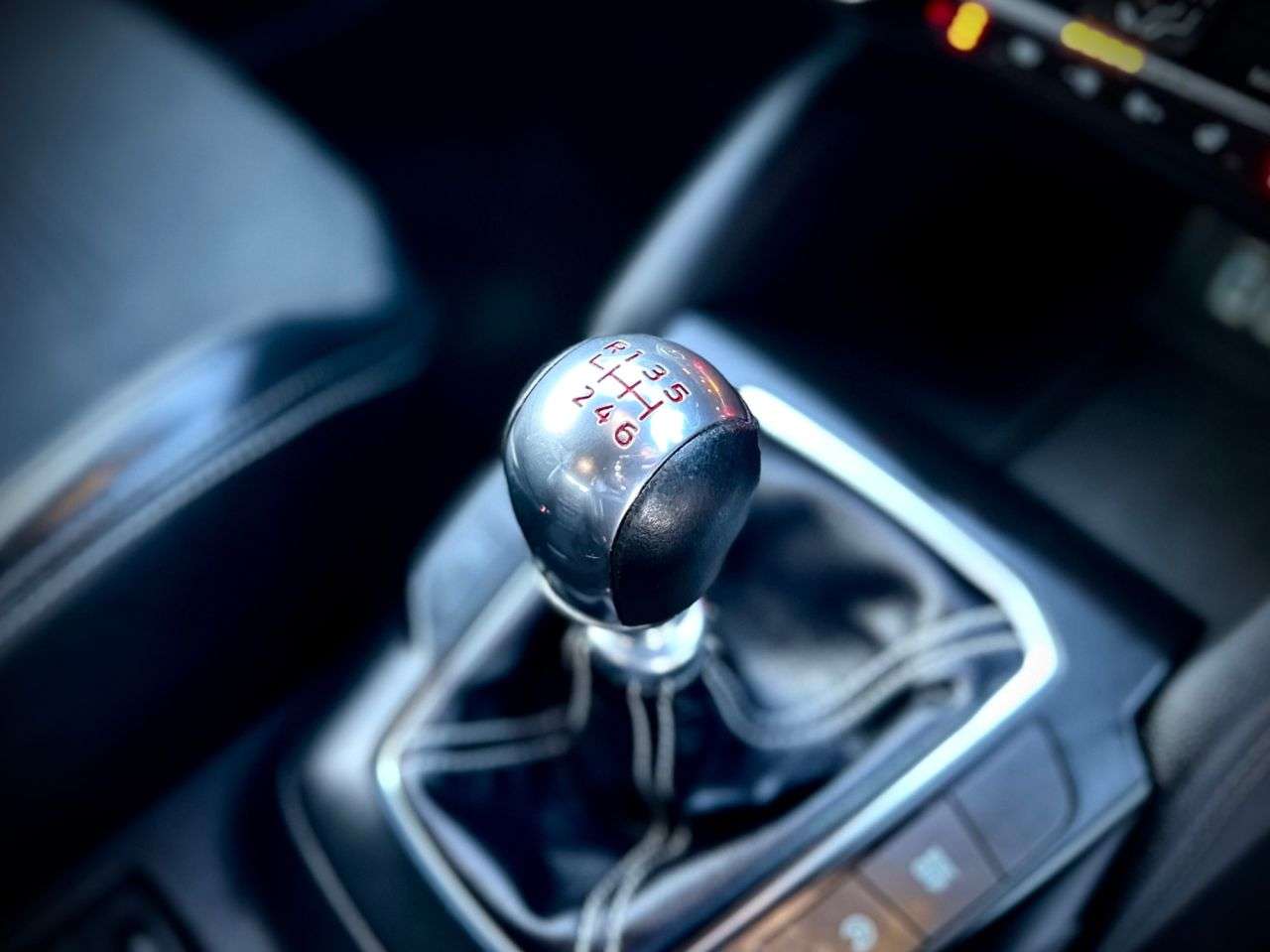 2022 FORD FOCUS 2022 FORD FOCUS