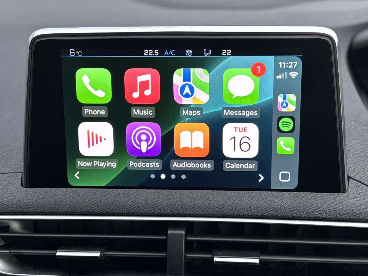 A 2019 PEUGEOT 3008 1.2 PureTech Allure APPLE CAR PLAY! T/BELT CHANGED A 2019 PEUGEOT 3008 1.2 PureTech Allure APPLE CAR PLAY! T/BELT CHANGED