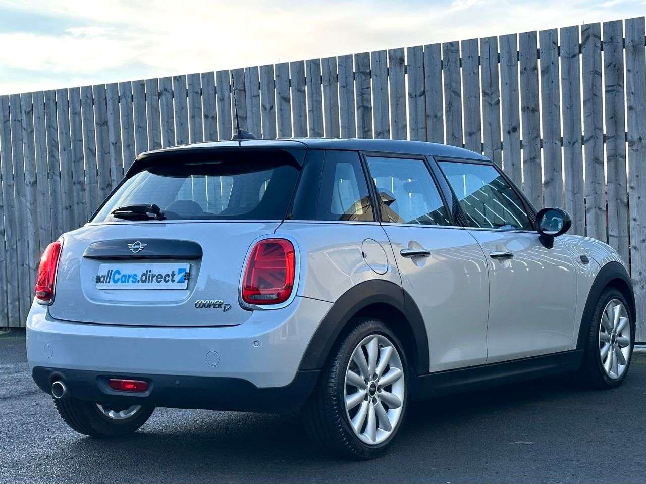 2018 MINI HATCH 2018 MINI HATCH