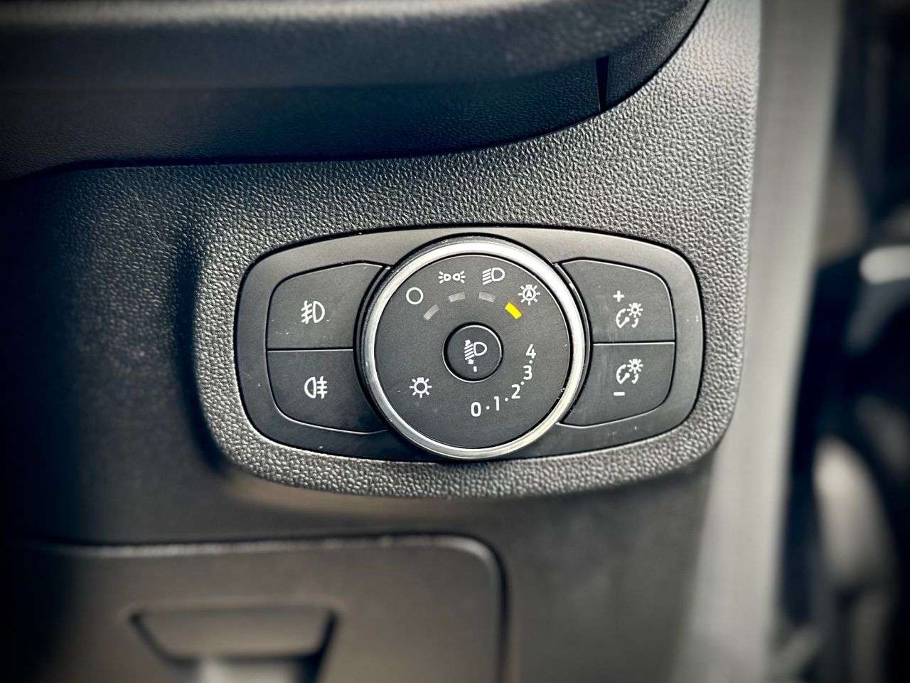 2018 FORD FIESTA 2018 FORD FIESTA