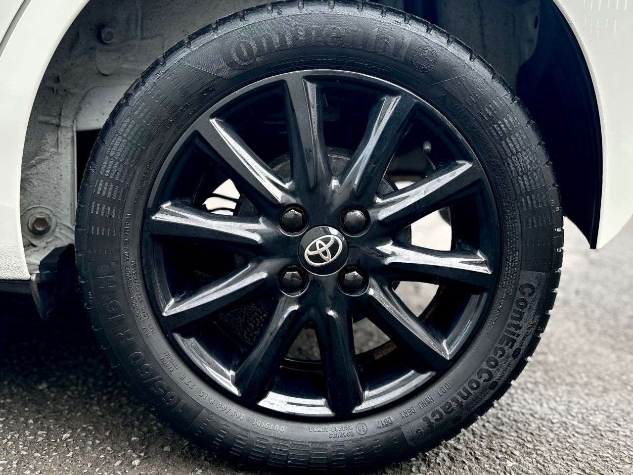 2017 TOYOTA AYGO 2017 TOYOTA AYGO