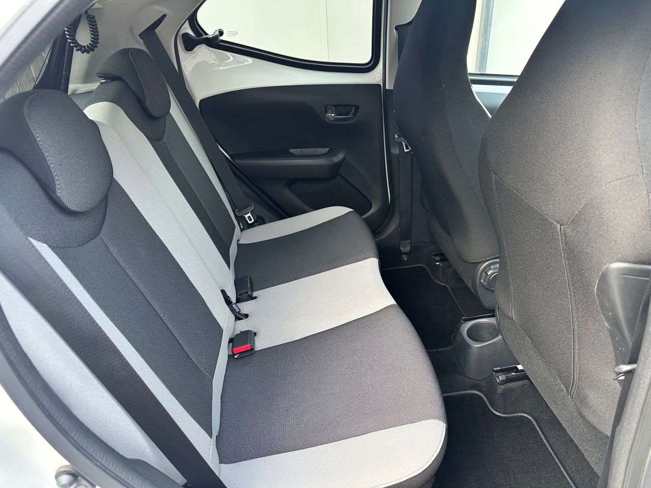 2017 TOYOTA AYGO 2017 TOYOTA AYGO