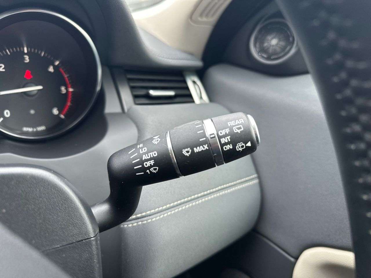 2018 LAND ROVER RANGE ROVER EVOQUE 2018 LAND ROVER RANGE ROVER EVOQUE