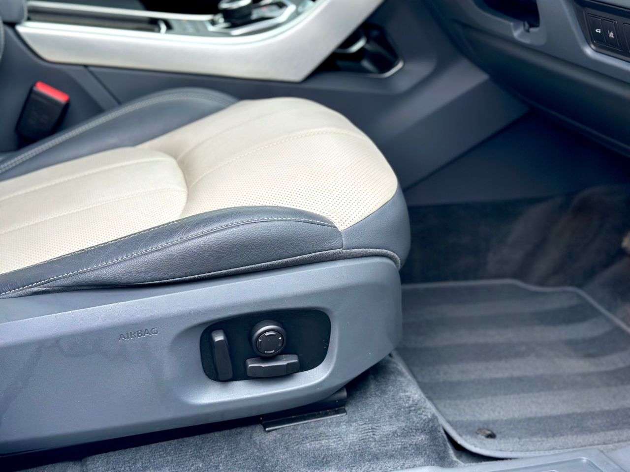 2018 LAND ROVER RANGE ROVER EVOQUE 2018 LAND ROVER RANGE ROVER EVOQUE