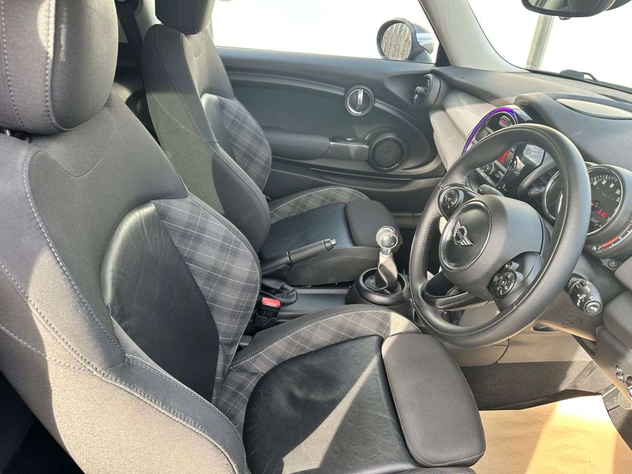 2017 MINI HATCH 2017 MINI HATCH