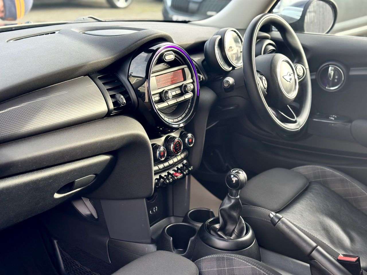 2017 MINI HATCH 2017 MINI HATCH