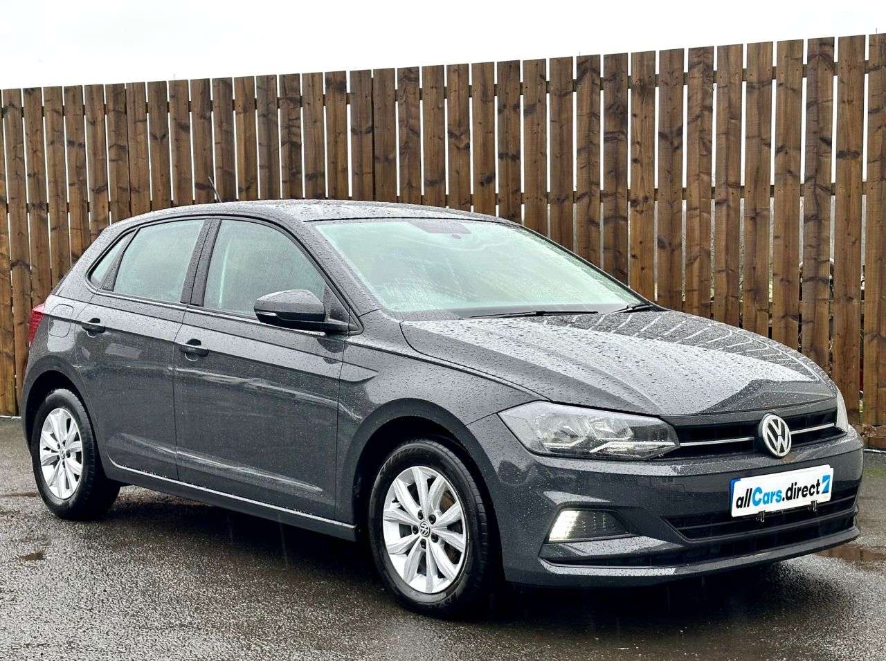 A 2018 VOLKSWAGEN POLO 1.0 SE Great spec! Superb condition! A 2018 VOLKSWAGEN POLO 1.0 SE Great spec! Superb condition!