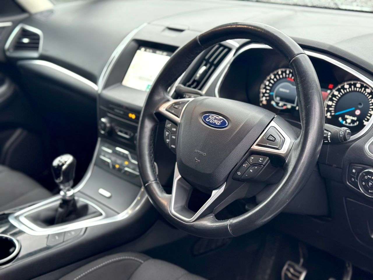 A 2017 FORD S-MAX 2.0 TDCi Titanium Sport A 2017 FORD S-MAX 2.0 TDCi Titanium Sport