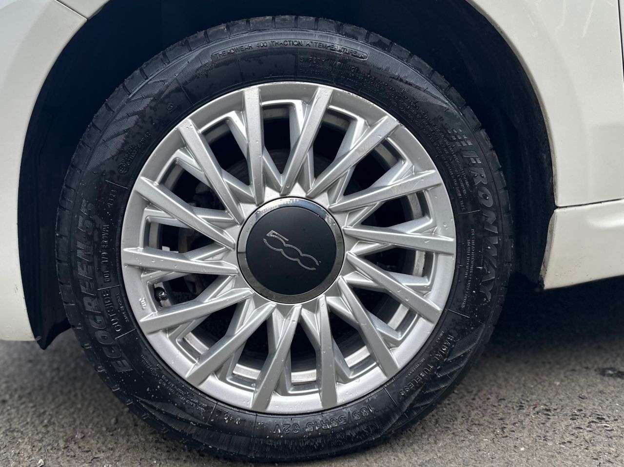 2018 FIAT 500 2018 FIAT 500