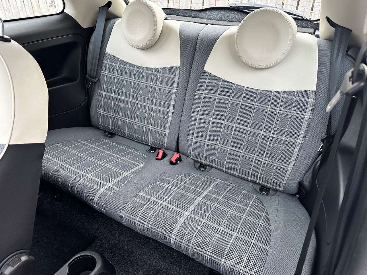 2018 FIAT 500 2018 FIAT 500