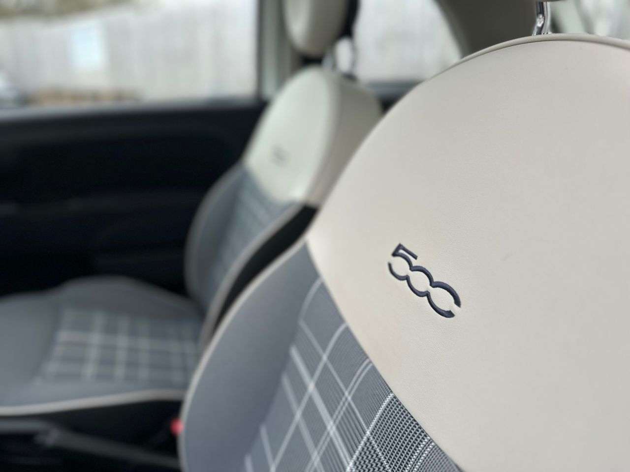 2018 FIAT 500 2018 FIAT 500