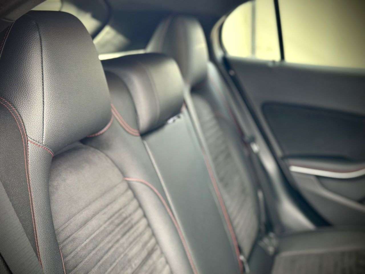 2018 MERCEDES-BENZ 180 2018 MERCEDES-BENZ 180