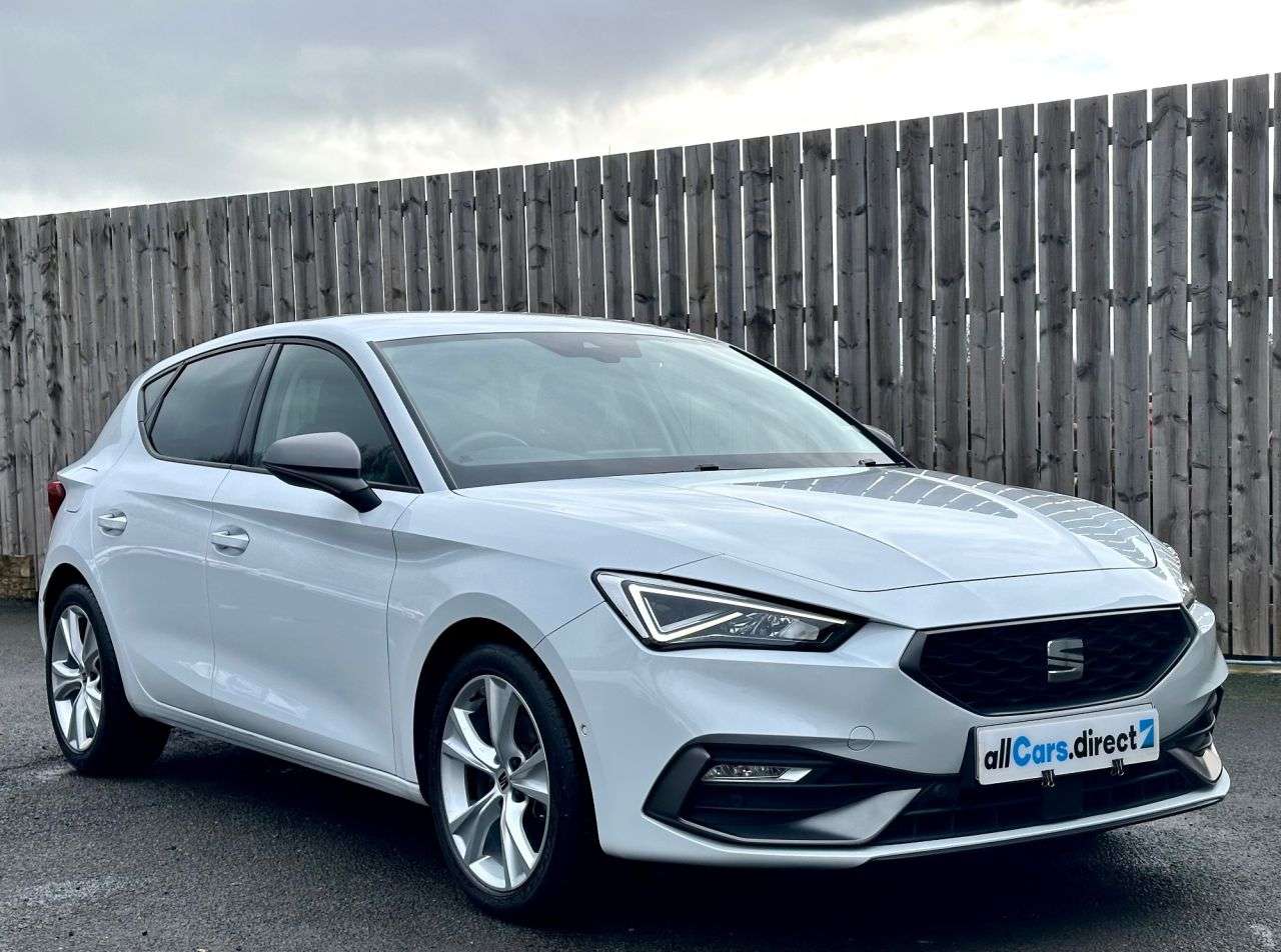 A 2020 SEAT LEON 1.5 eTSI MHEV FR Petrol Hybrid DSG A 2020 SEAT LEON 1.5 eTSI MHEV FR Petrol Hybrid DSG